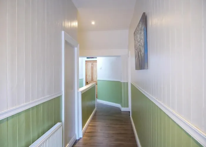 Orchard House - Town Centre