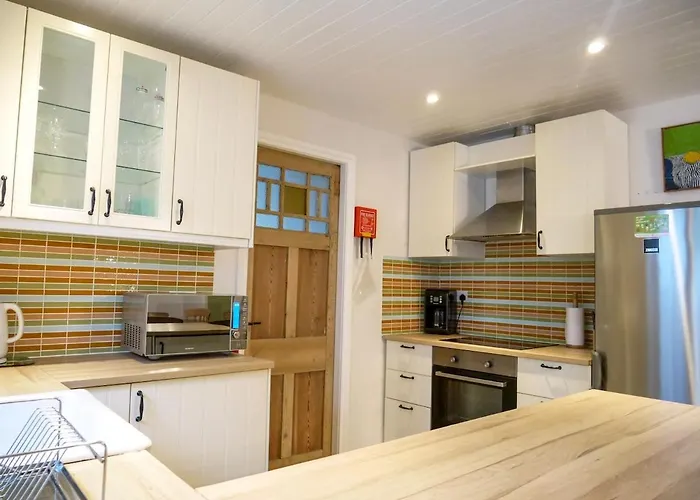 Orchard House - Town Centre 別荘