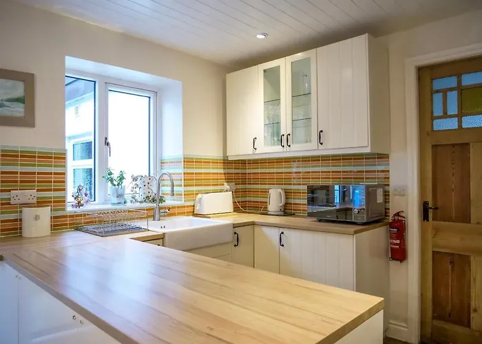 Orchard House - Town Centre 別荘 ディングル